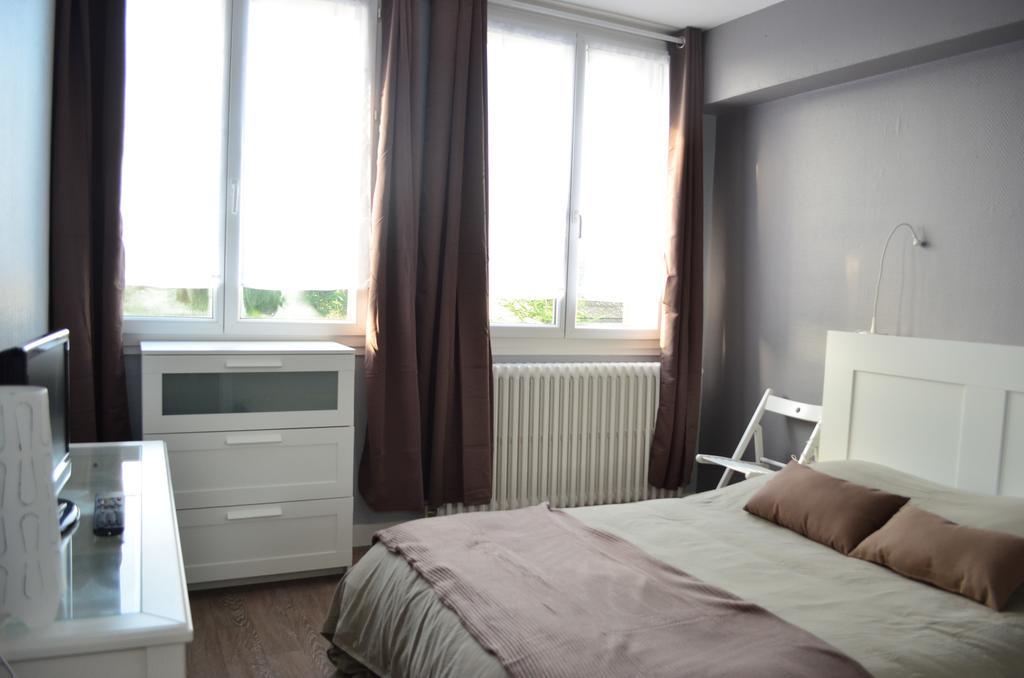 Auberge Du Lac Hotel Marcilly-sur-Tille Room photo