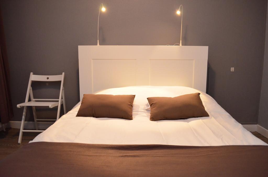Auberge Du Lac Hotel Marcilly-sur-Tille Room photo