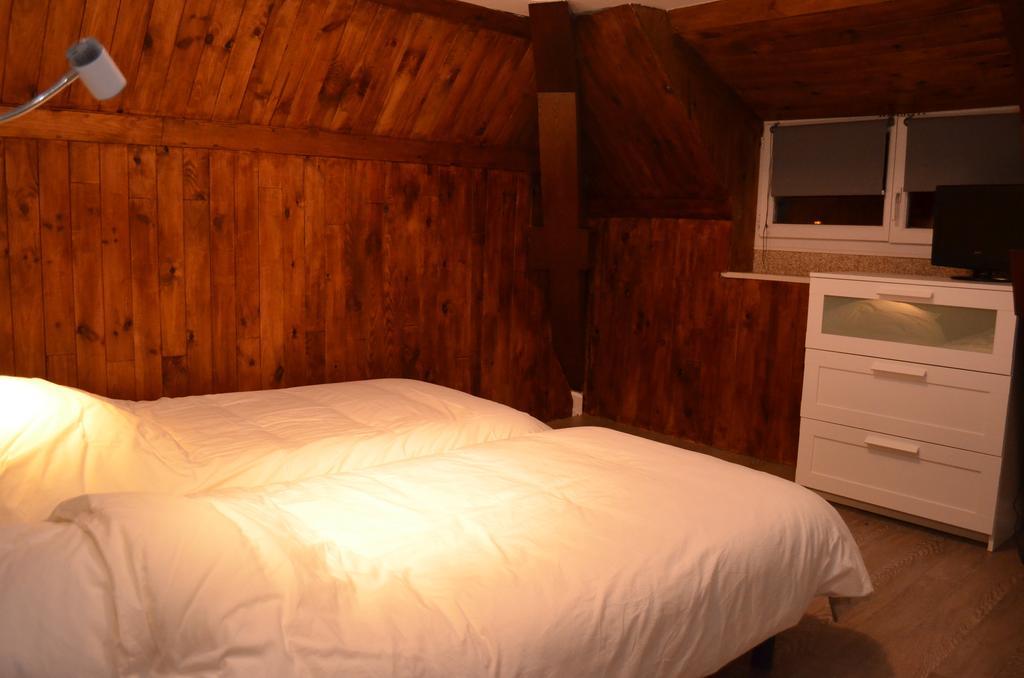 Auberge Du Lac Hotel Marcilly-sur-Tille Room photo