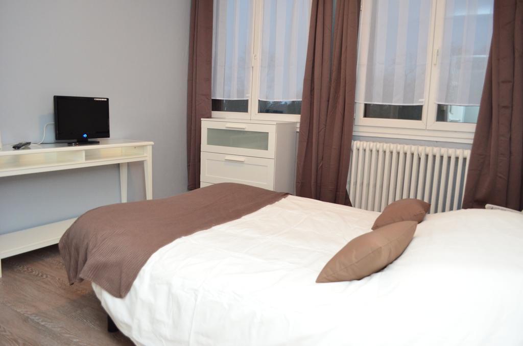 Auberge Du Lac Hotel Marcilly-sur-Tille Room photo