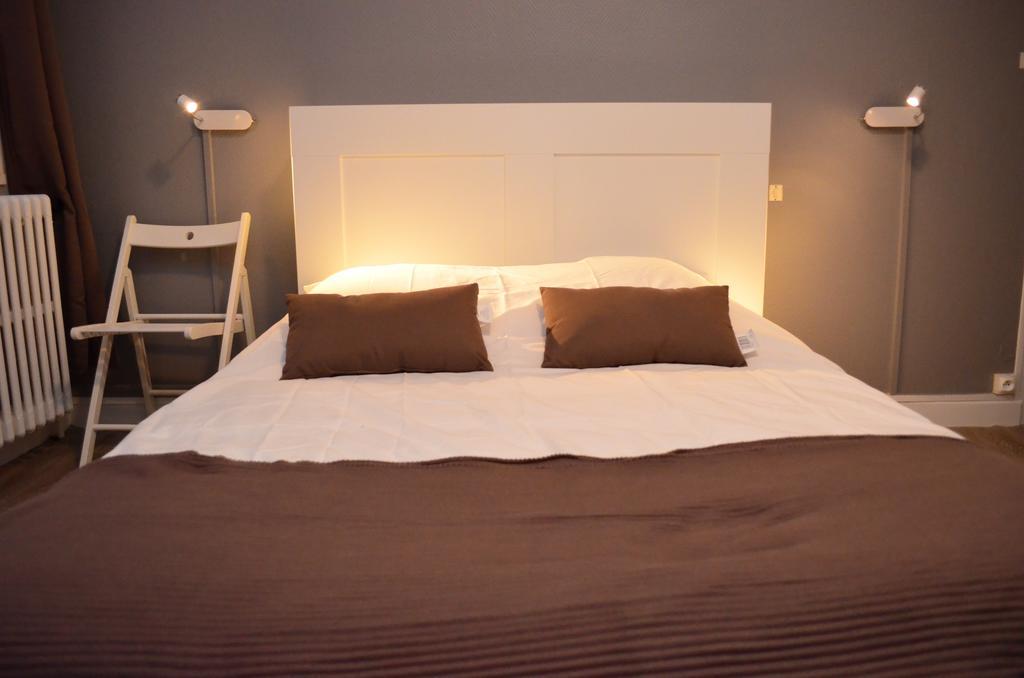 Auberge Du Lac Hotel Marcilly-sur-Tille Room photo